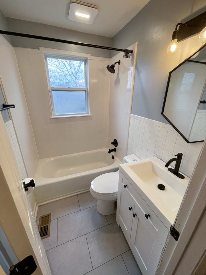 909 S 13th St #NA - Photo 5 of 10