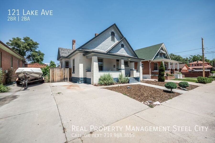 121 Lake Ave - Photo 2 of 42