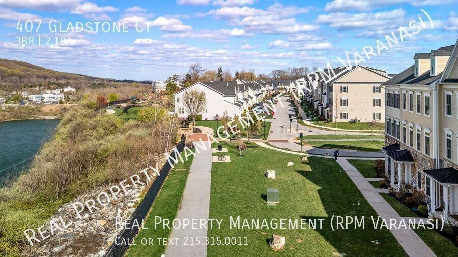 407 Gladstone Ct - Photo 3 of 40