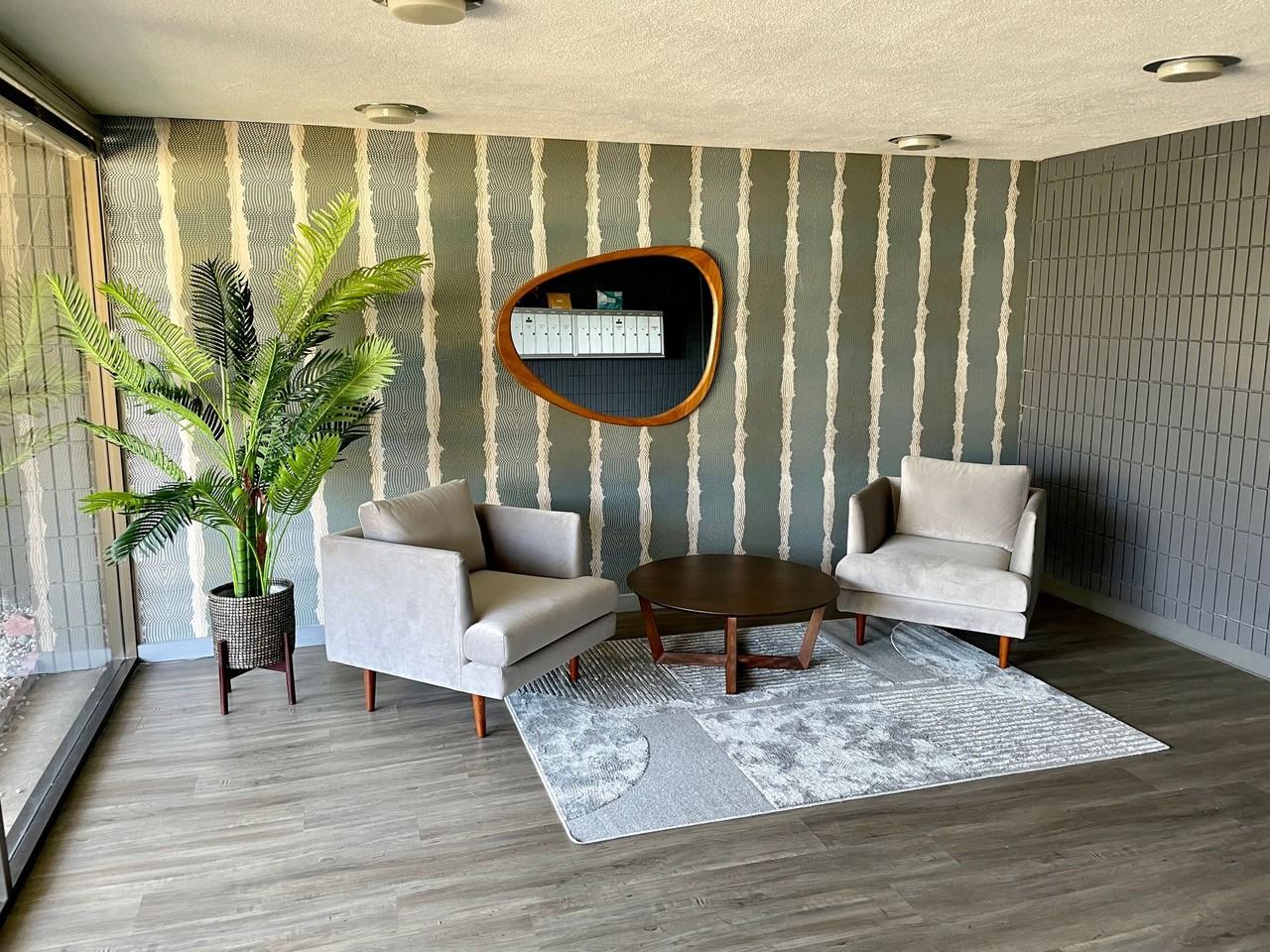 601 Oakland Ave Apartments - Photo 2 of 50