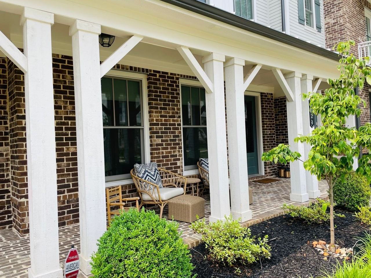 2028 Cortland Rd - Photo 2 of 28