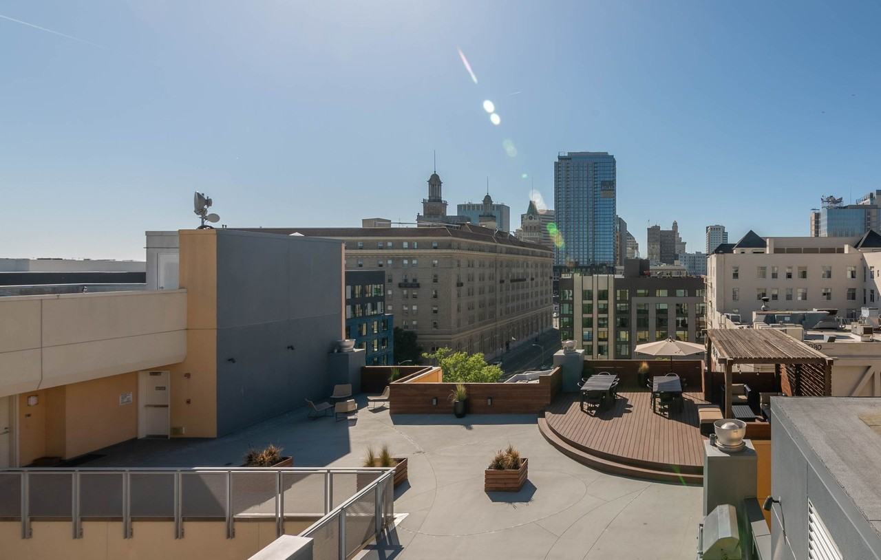 Jackson Courtyard - Photo 6 of 17