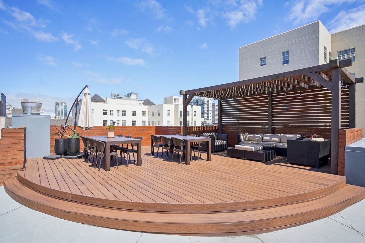 Jackson Courtyard - Photo 5 of 17