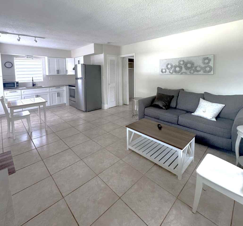 1196 Angle Rd #B - Photo 3 of 9