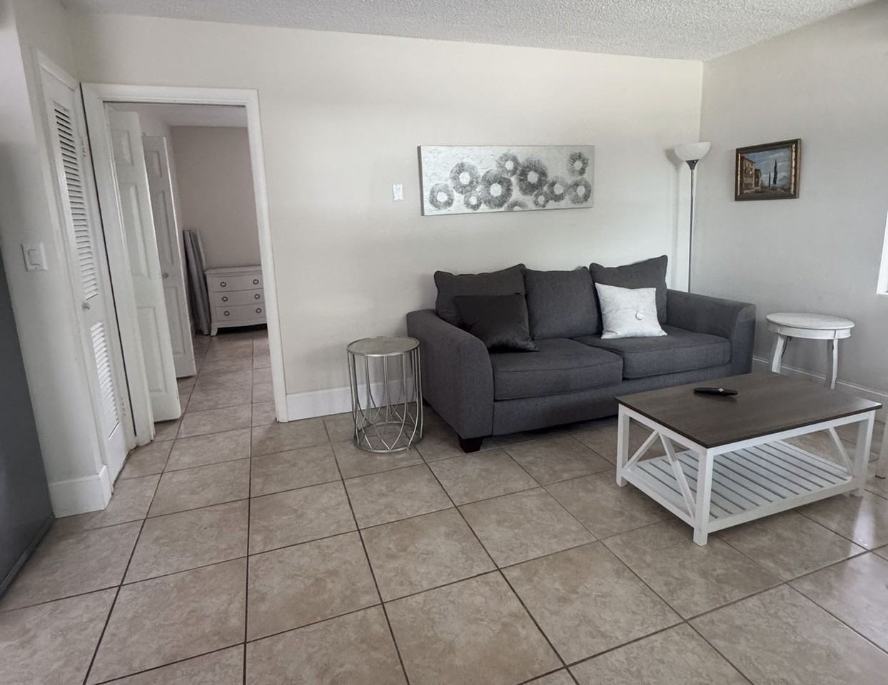 1196 Angle Rd #B - Photo 4 of 9