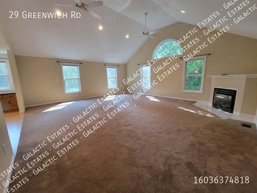 29 Greenwich Rd - Photo 2 of 34