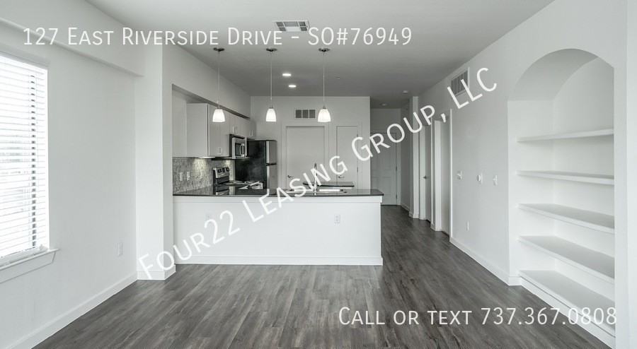 127 E Riverside Dr - Photo 6 of 14