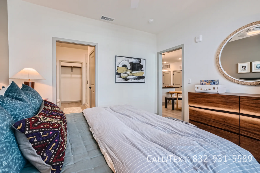 3499 Clinton Dr - Photo 7 of 10