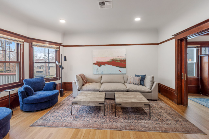 1022 G St - Photo 7 of 14