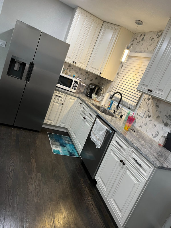 7816 N Sherman Blvd - Photo 2 of 12