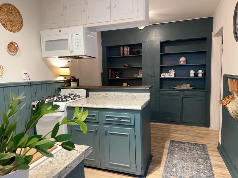 415 S Prairieville St - Photo 2 of 6