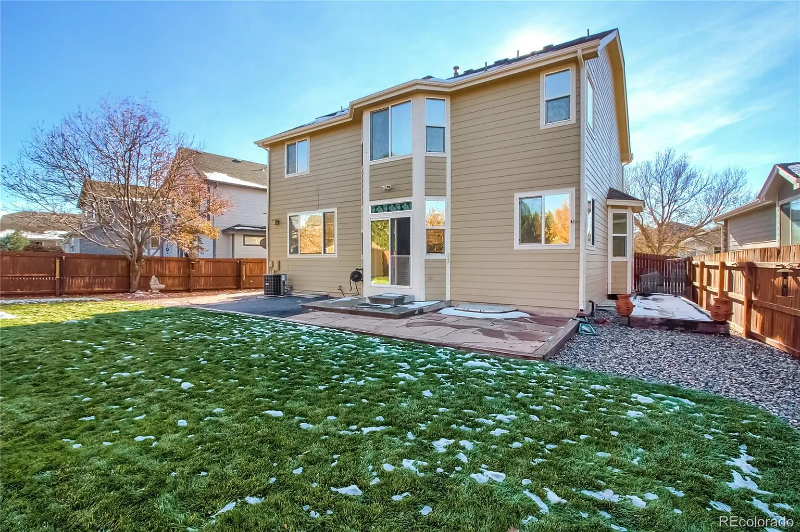 10508 Vaughn St - Photo 4 of 13