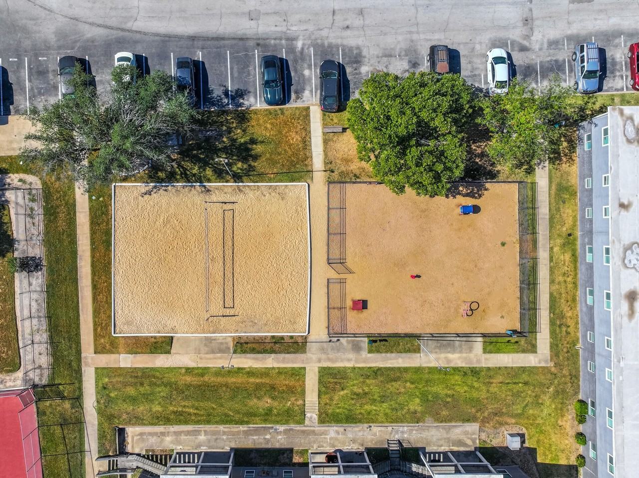 The Grand 1501 - Photo 6 of 35