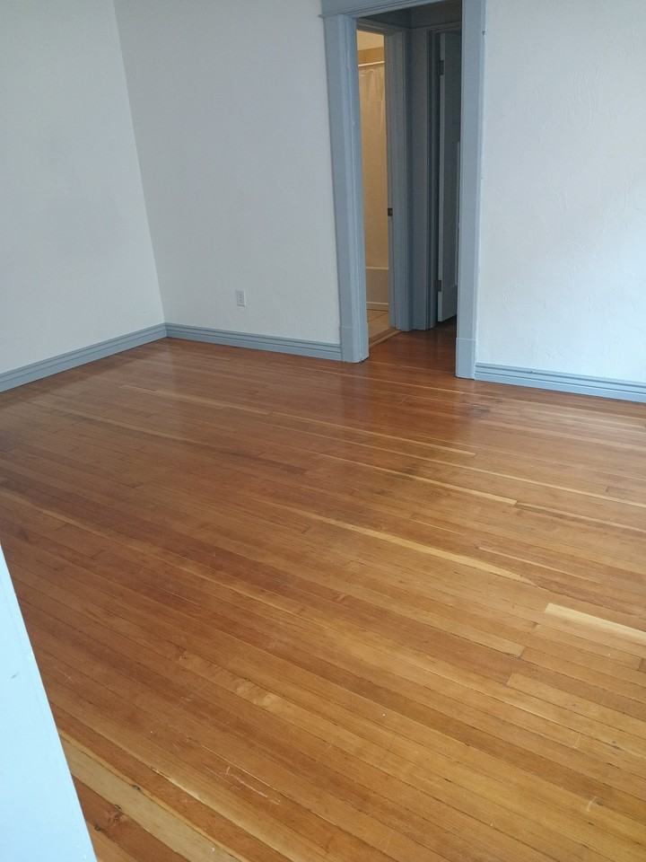 ID - 416 W Lewis St - LB - Photo 2 of 11