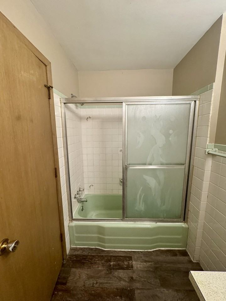 230 W 3rd St. - Photo 5 of 17