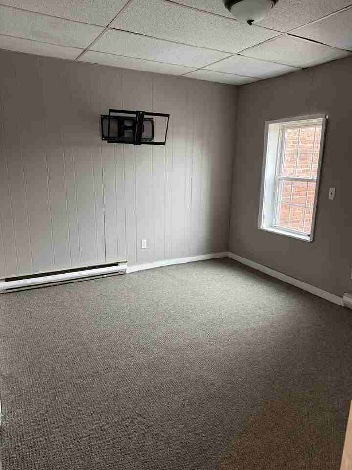 15 North Lake Avenue - Photo 4 of 17