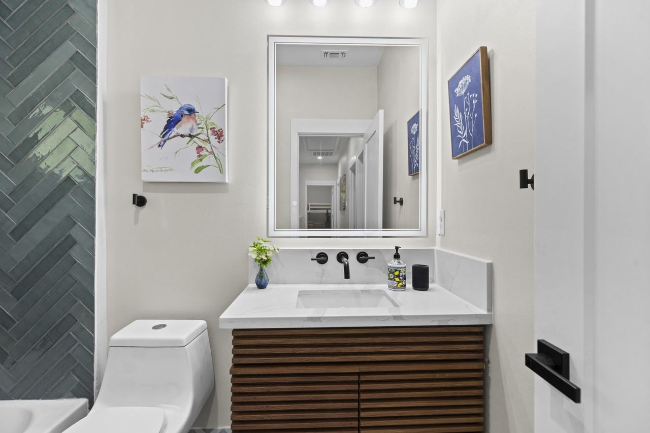 6790 River Road - Photo 5 of 16