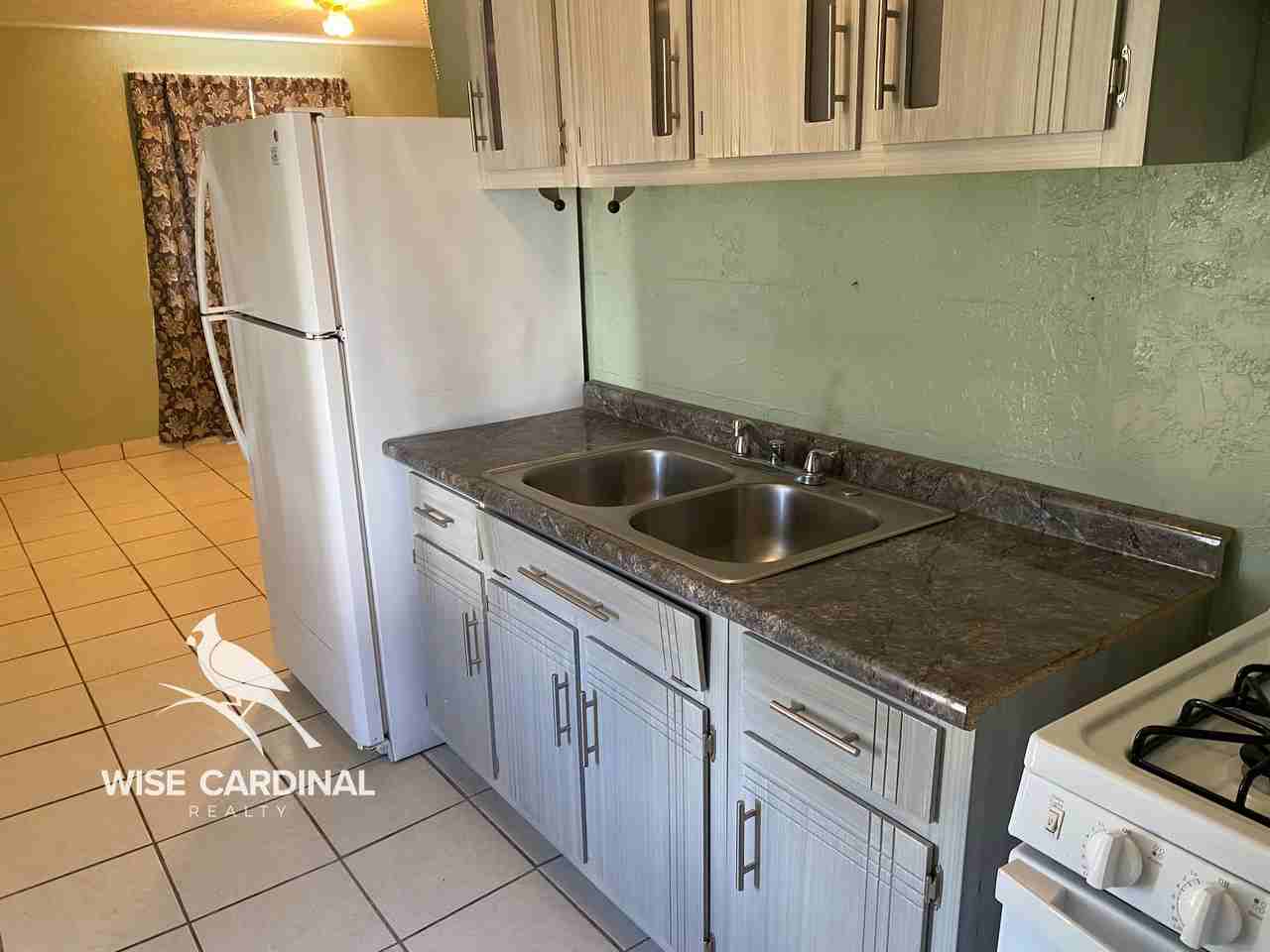 1017 North Main Avenue - Photo 4 of 18