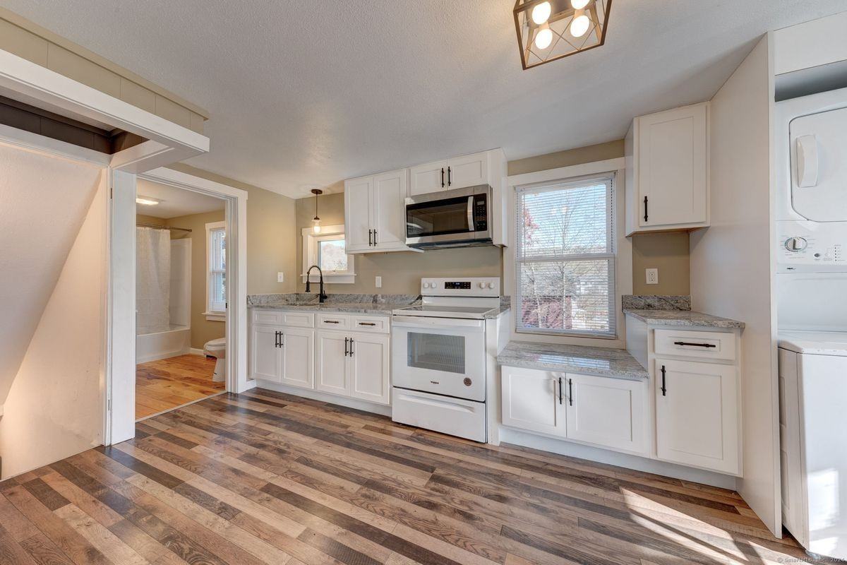 40 Mortimer St ##2 - Photo 2 of 30