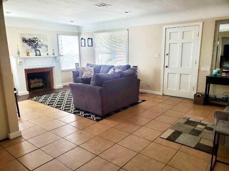 10134 Walnut Ave - Photo 2 of 10