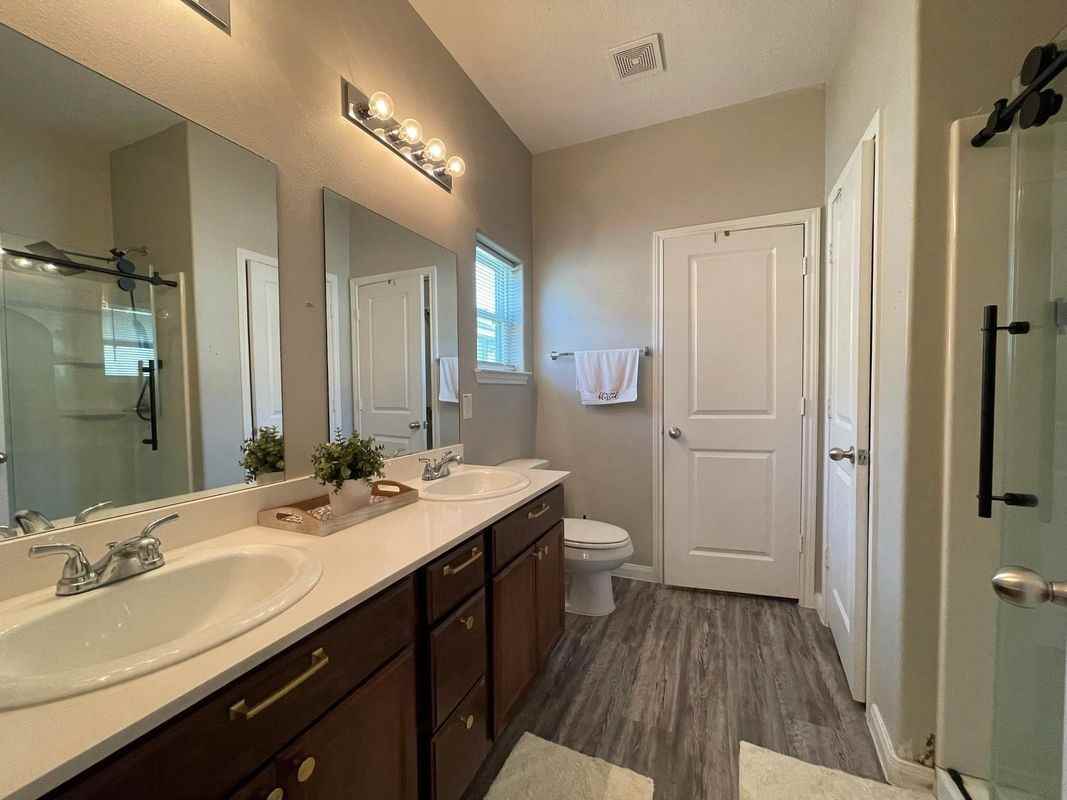 1404 Road 5102 - Photo 3 of 10