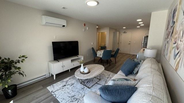 250 Burnell St - Photo 6 of 13