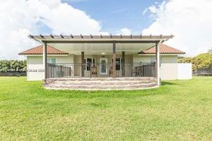 featured image of 25040 Sw 222nd Ave