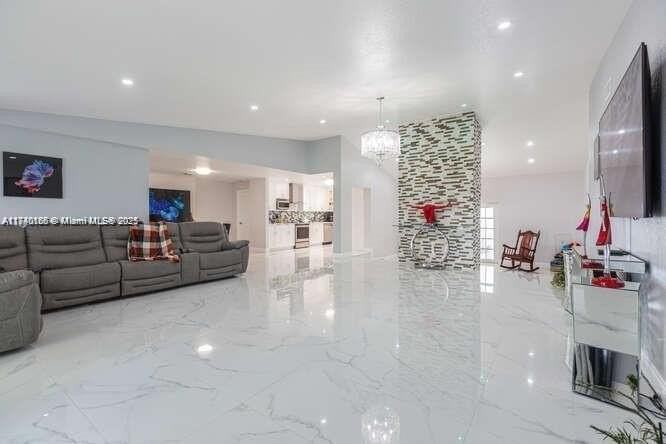 25040 Sw 222nd Ave - Photo 6 of 41