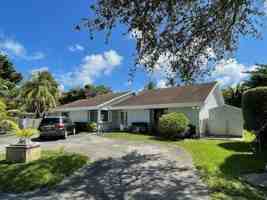 featured image of 5780 Sw 59th Pl #1