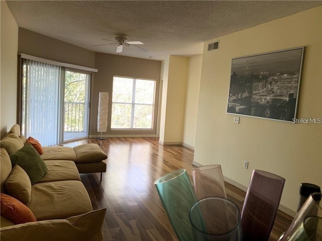 4107 Chatham Oak Court #326 - Photo 4 of 18