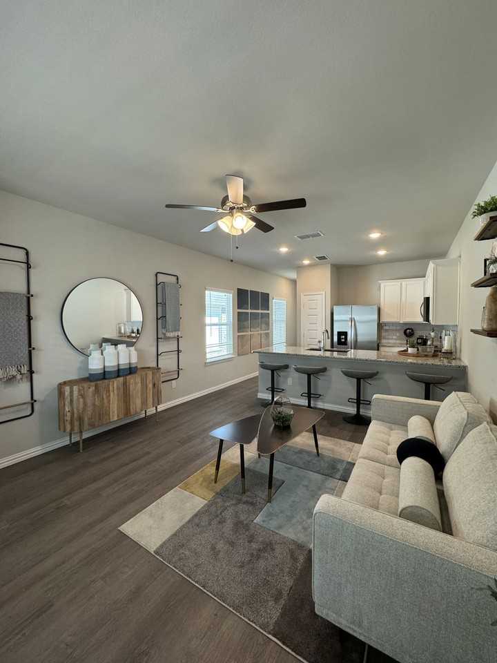 5416 Barlean Ranch #04L - Photo 2 of 8