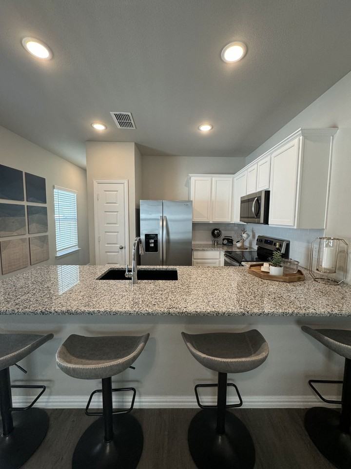 5416 Barlean Ranch #04L - Photo 4 of 8