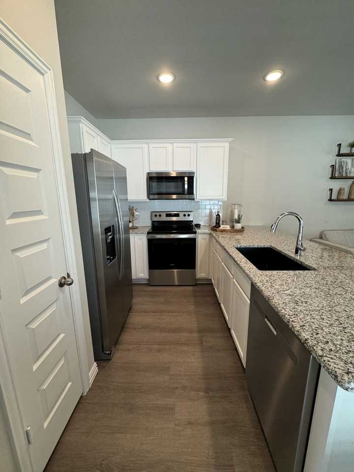 5416 Barlean Ranch #04L - Photo 5 of 8