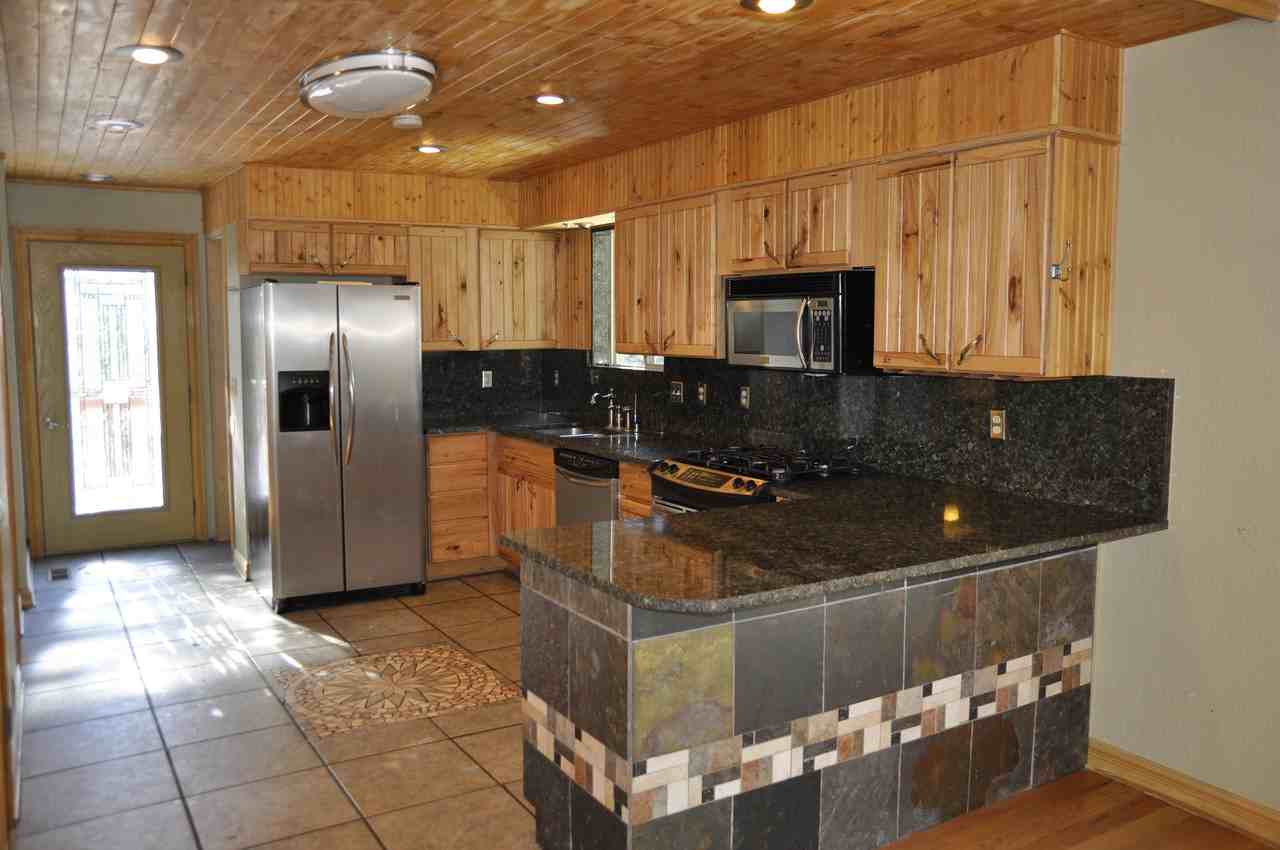 443 Evergreen Rd - Photo 2 of 27