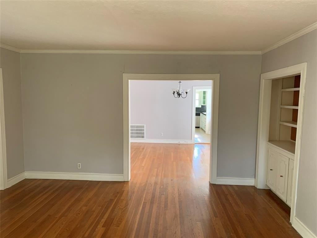 5900 Velasco Ave - Photo 7 of 12