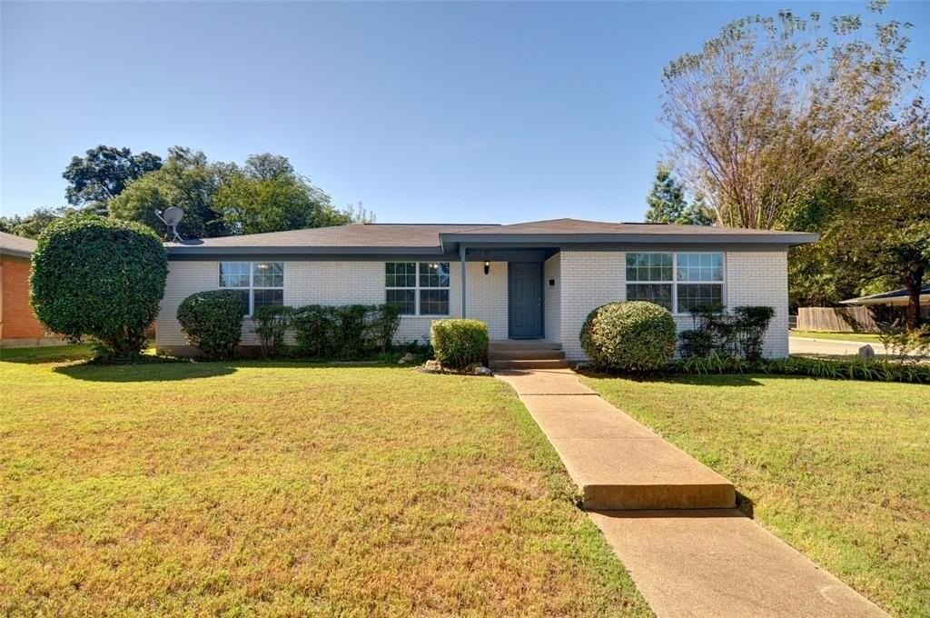 3700 Jeanette Dr - Photo 2 of 28