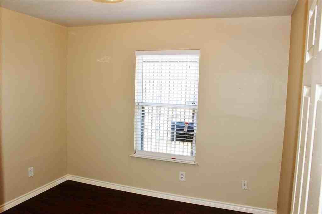 3522 Pinebrook Dr - Photo 7 of 11