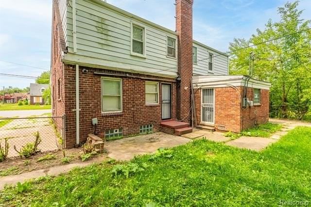 12710 Kelly Rd - Photo 4 of 23