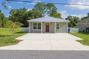 featured image of 874 Ervin St