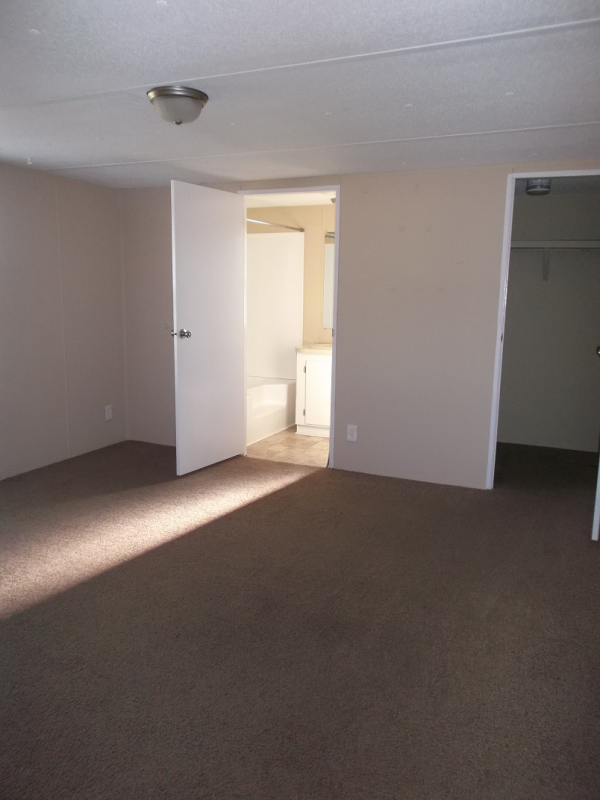 5438 Cascade Rd - Photo 2 of 5