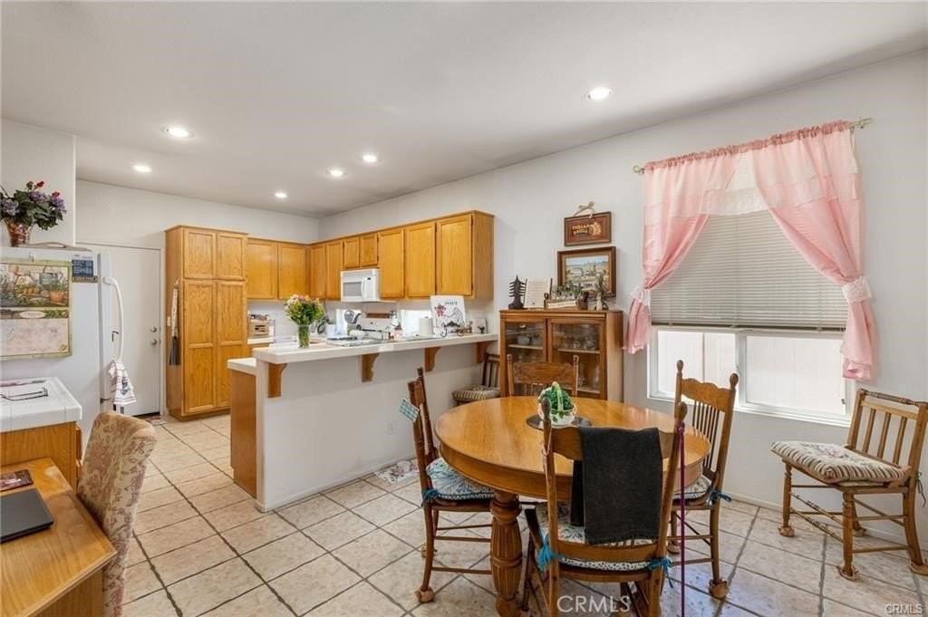 5839 Myrtle Beach Dr - Photo 2 of 5