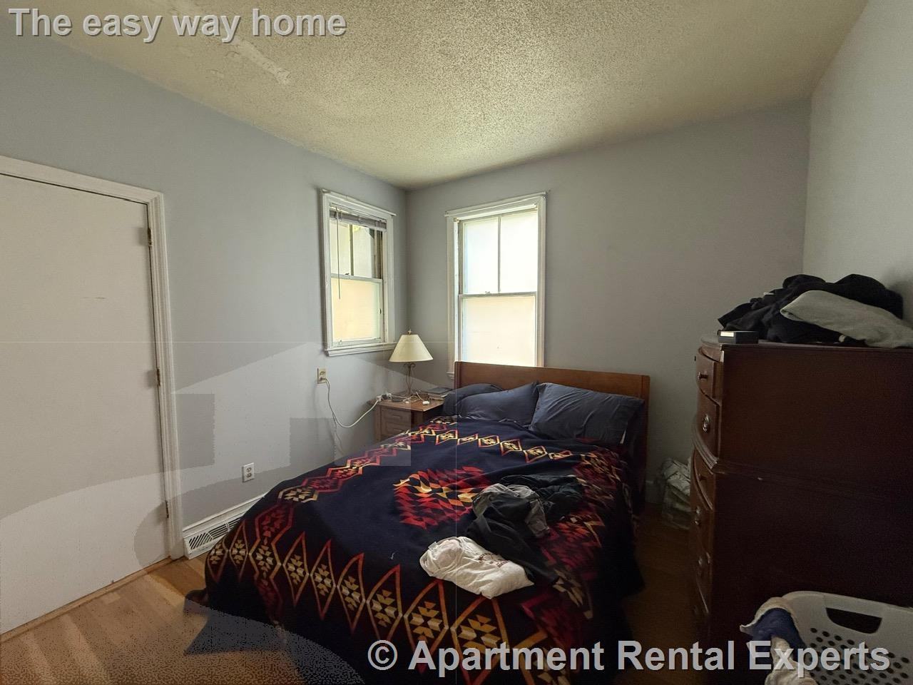 34 Central St #2 - Photo 6 of 18