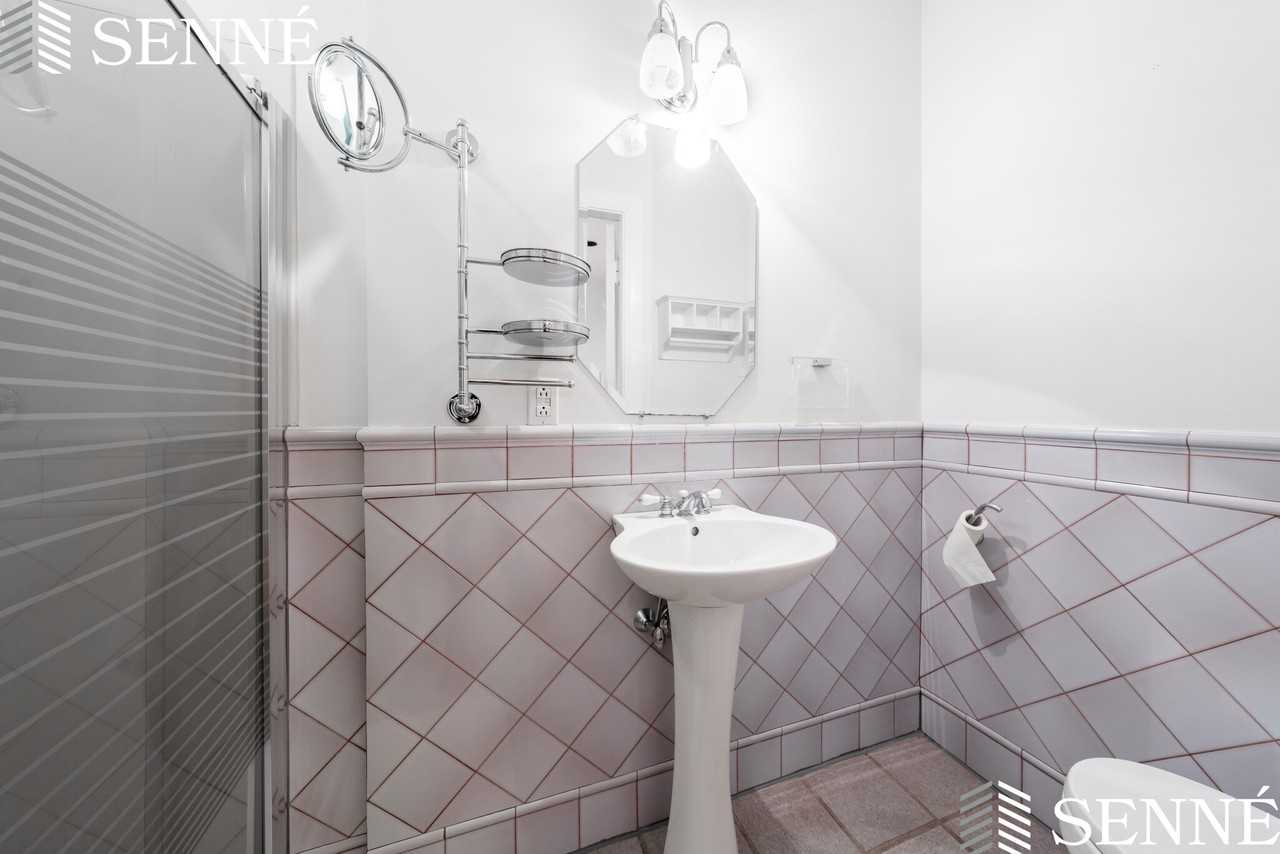 218 Commonwealth Ave #3 - Photo 5 of 9