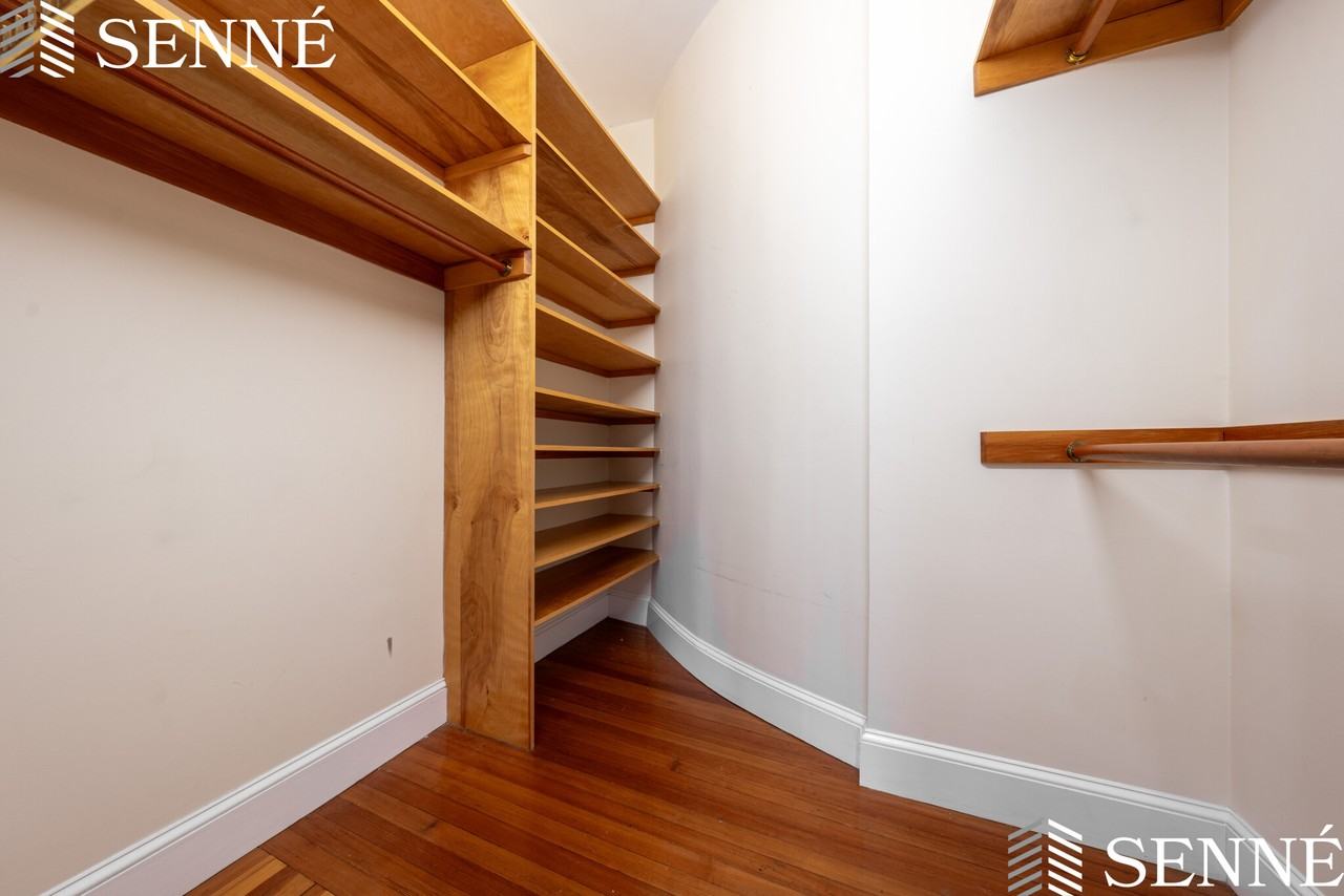 218 Commonwealth Ave #3 - Photo 6 of 9