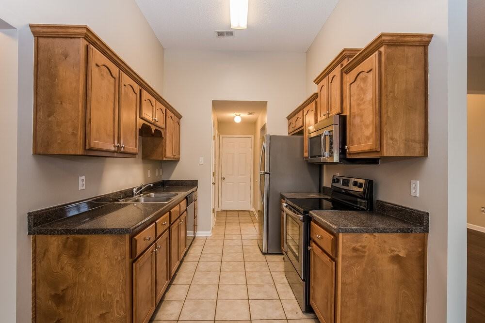 185 Mossy Springs Dr - Photo 7 of 17