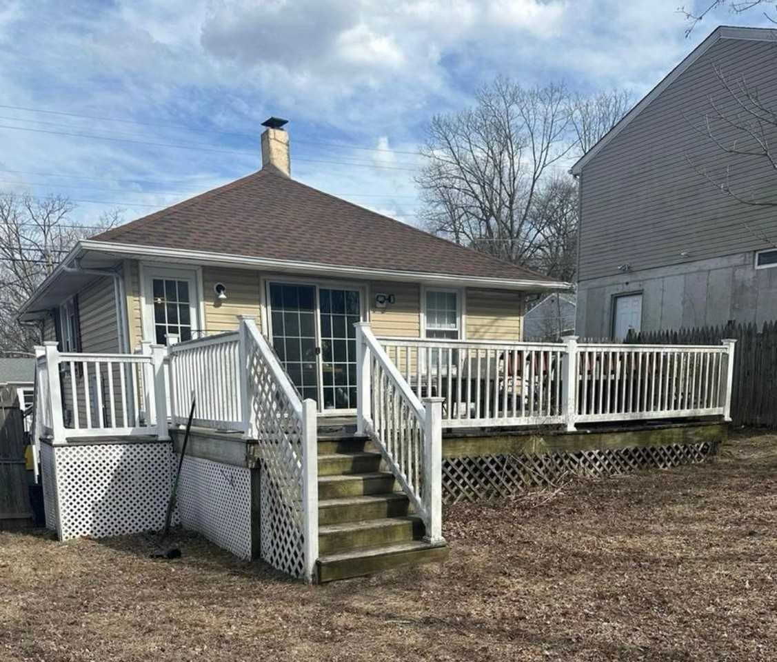 20 Mount Clement Ave - Photo 2 of 20