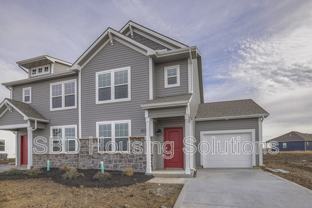12403 S Parkwood Ln - Photo 1 of 1