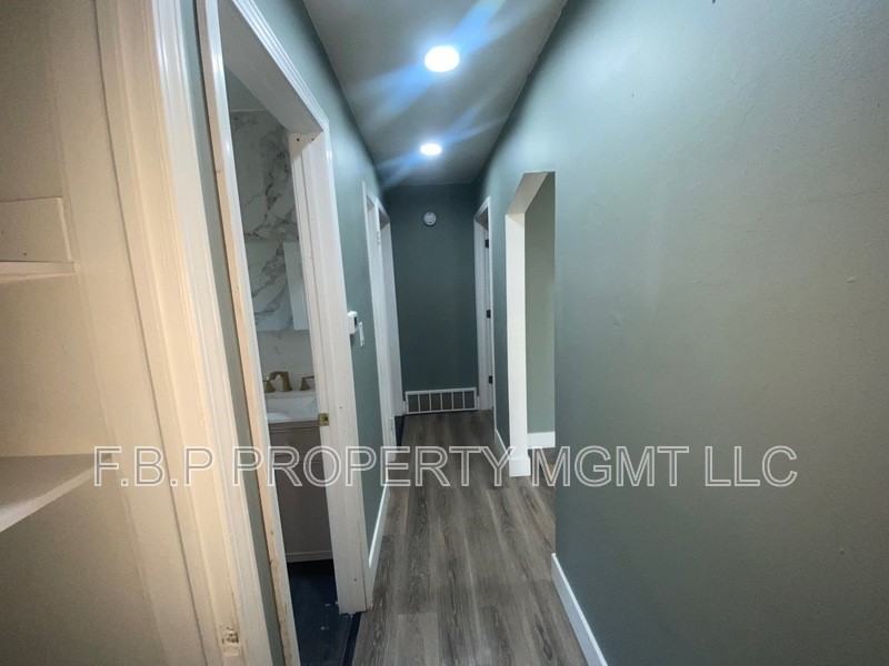 8435 Westwood St - Photo 4 of 9