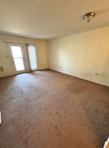 338 West Saginaw Street #36 - Photo 3 of 11