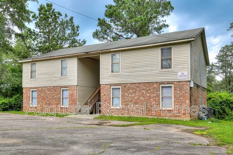 169 Chalet North Ct - Photo 4 of 26